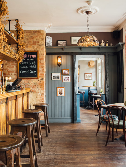 The Lytton Arms April 19, Beth 5